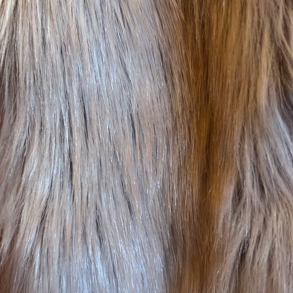 Cute furry vest for Fall!! - Picture 2 of 5